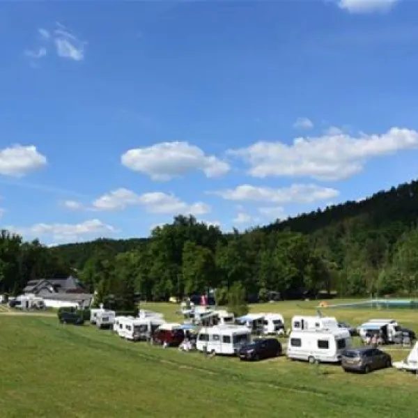 caravan-camp-valek-chrustenice-155-ooxkd
