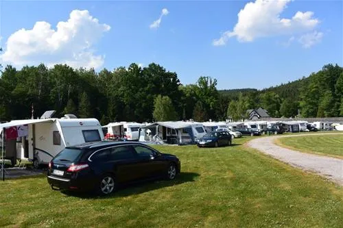 caravan-camp-valek-chrustenice-155-qv1o9