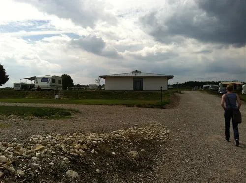campingplatz-freizeitinsel-bad-abbach-bei-regensburg-qfad3