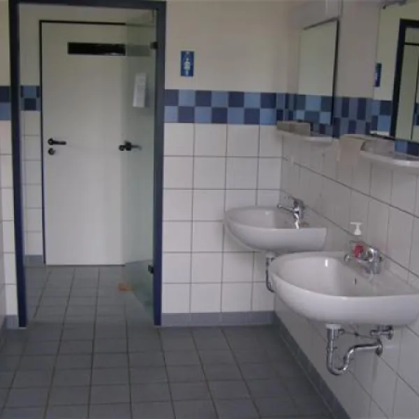 campingplatz-wallenstein-knllwaldwallenstein-l1bft