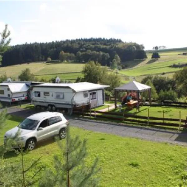 campingplatz-wallenstein-knllwaldwallenstein-rv2d2