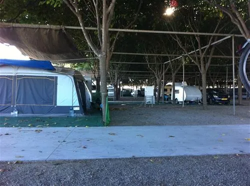 camping-almayatecosta-vlezmlaga-xeqzd
