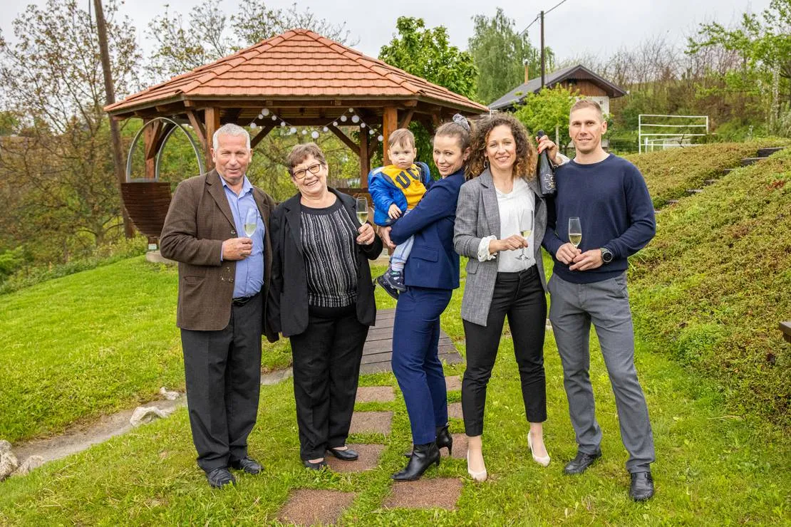 wein-camp-hazic-sveti-martin-na-muri-cbq1x