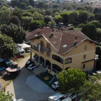 camping-solarium-domaso-8evqa