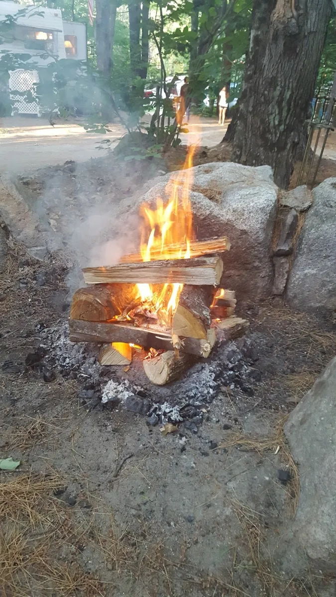 four-seasons-camping-area-naples-wzf24
