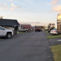 blueberry-hill-rv-resort-bushnell-fc1vx