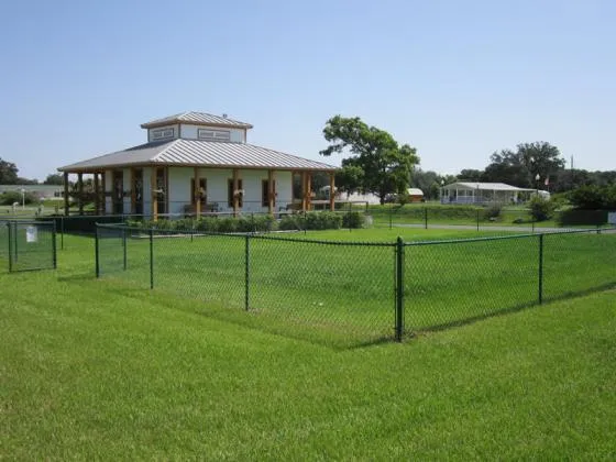 blueberry-hill-rv-resort-bushnell-qzg7u