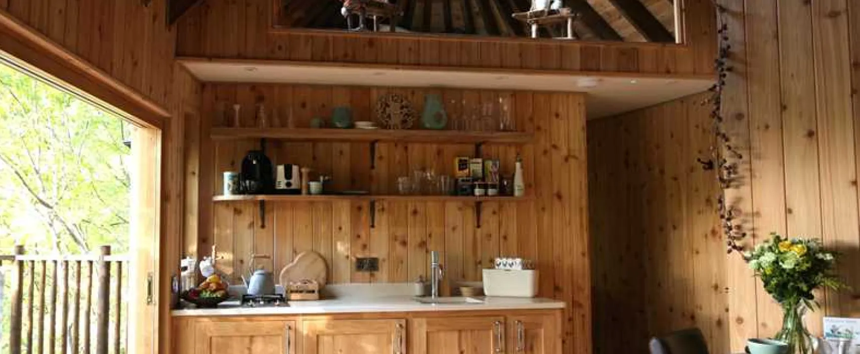 Hoots Treehouse