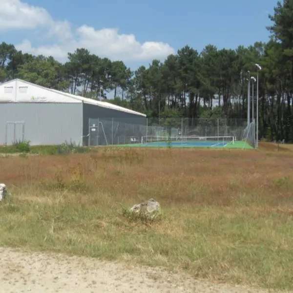 aire-de-camping-cars-de-nauton-roquefort-svovu