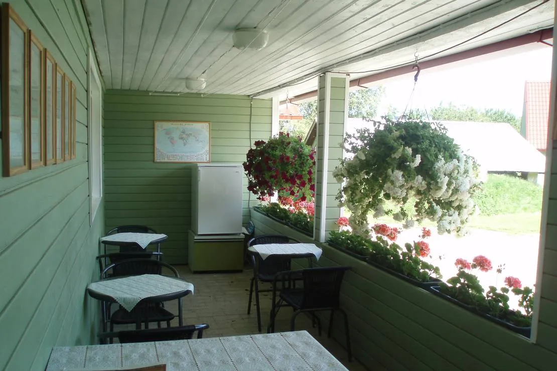 valja-turismitalu-leisi-vald-06i7q