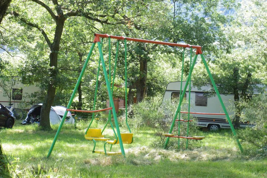 camping-rural-de-maniquet-joseph-chuyer-ol4o7
