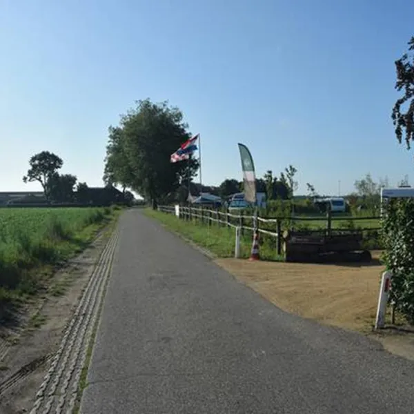 mini-camping-petit013-tilburg-qvcpg