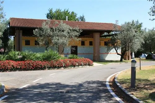 campeggio-piantelle-moniga-del-garda-eu4tf