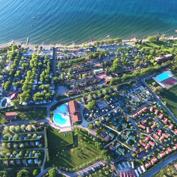 campeggio-piantelle-moniga-del-garda-ojq45