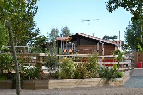 camping-la-grande-vallee-la-tranche-sur-mer-2wjiu