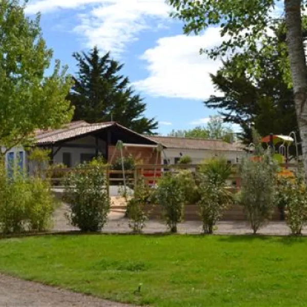 camping-la-grande-vallee-la-tranche-sur-mer-hmhnb