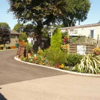 old-hall-holiday-park-york-4hsan