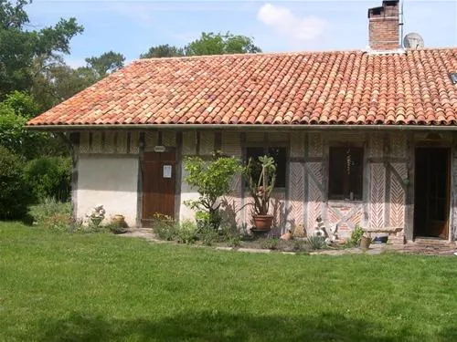 aire-naturelle-de-camping-du-toy-herm-0dobj