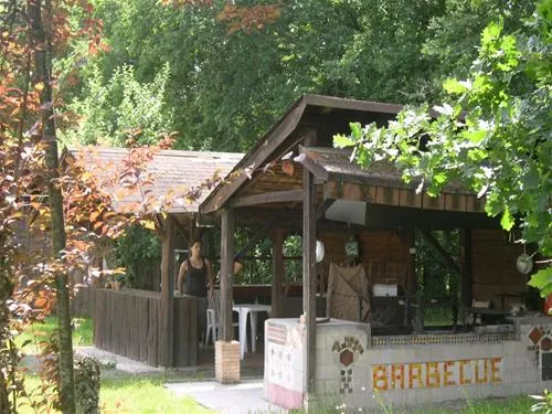 aire-naturelle-de-camping-du-toy-herm-cxygn
