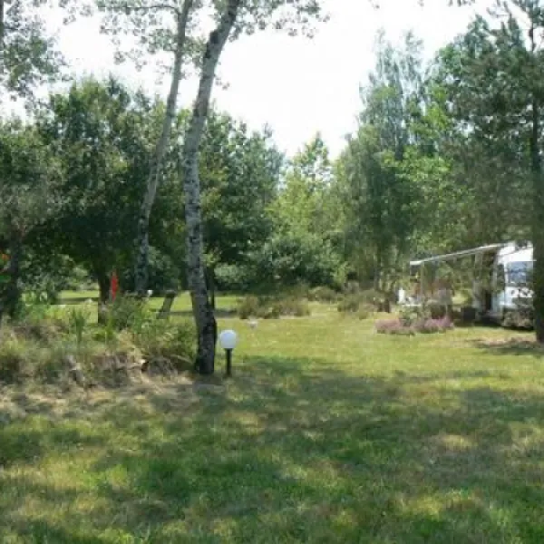 aire-naturelle-de-camping-du-toy-herm-tpnmi