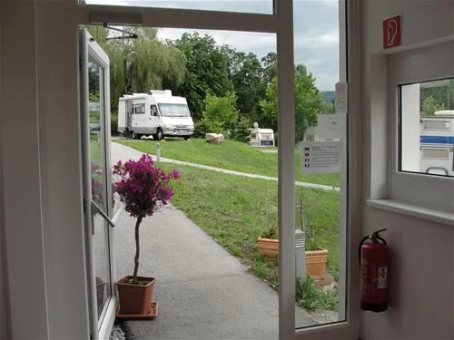 camping-innsbruck-kranebitterhof-innsbruck-opfdf