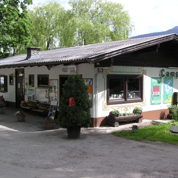 camping-innsbruck-kranebitterhof-innsbruck-ryqam