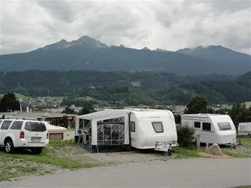 camping-innsbruck-kranebitterhof-innsbruck-s4rlp