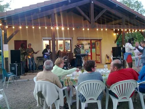 camping-municipal-de-comps-les-fades-les-ancizes-comps-vgrmv
