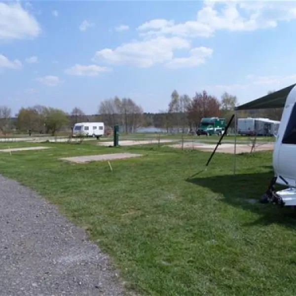 camping-freizeitpark-luxoase-kleinrhrsdorf-bei-dresden-gpjff