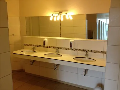 camping-freizeitpark-luxoase-kleinrhrsdorf-bei-dresden-hjtkc