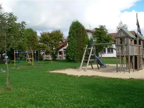 camping-freizeitpark-luxoase-kleinrhrsdorf-bei-dresden-izxhx