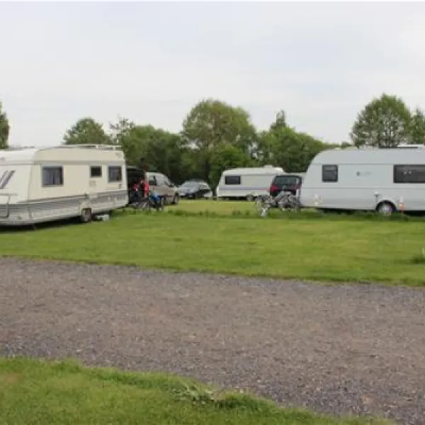 camping-freizeitpark-luxoase-kleinrhrsdorf-bei-dresden-k5qki