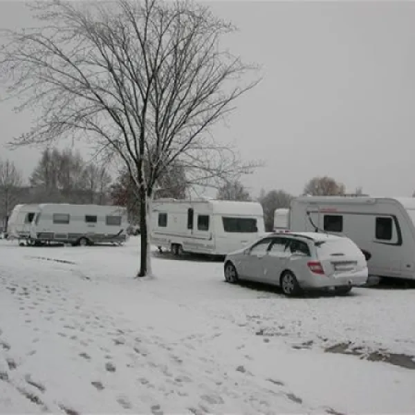 camping-freizeitpark-luxoase-kleinrhrsdorf-bei-dresden-r32fe