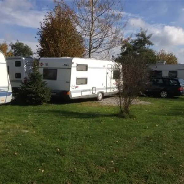 camping-freizeitpark-luxoase-kleinrhrsdorf-bei-dresden-rcbcw