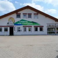 camping-freizeitpark-luxoase-kleinrhrsdorf-bei-dresden-rxbw2