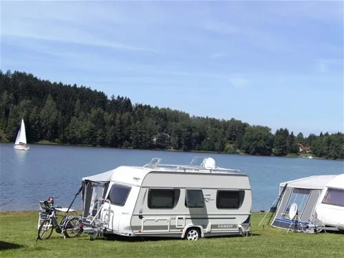 camping-frymburk-frymburklipno-zula4