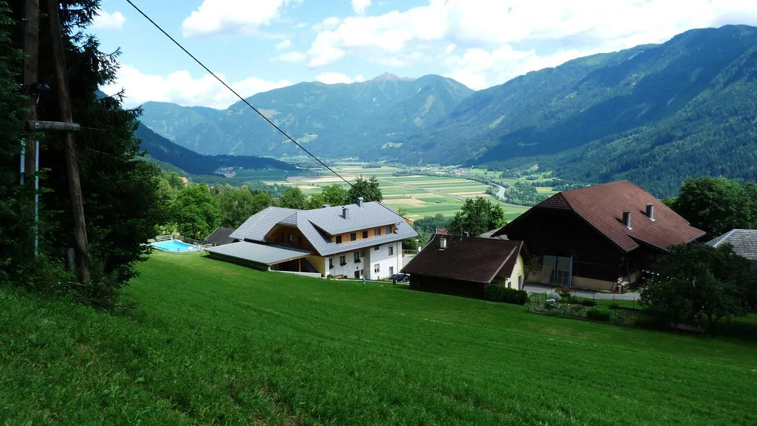 camping-am-bauernhof-bergfriede-steinfeld-2lbrq