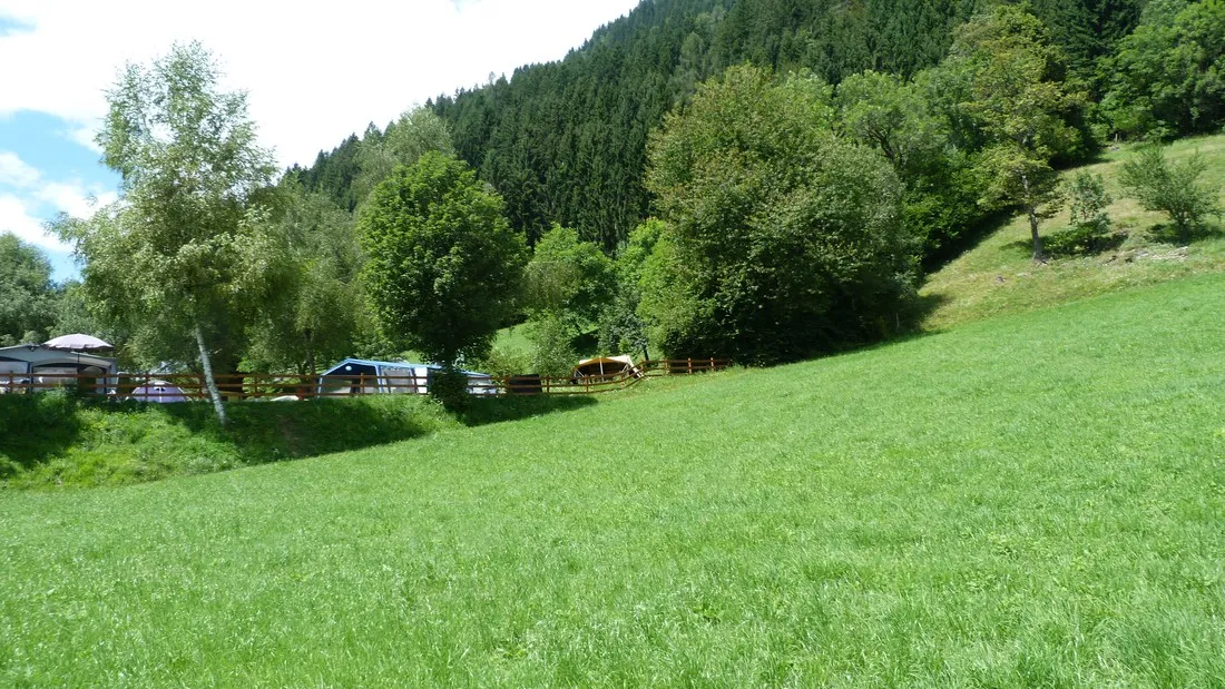 camping-am-bauernhof-bergfriede-steinfeld-nur2k
