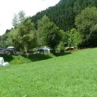 camping-am-bauernhof-bergfriede-steinfeld-zrt7r