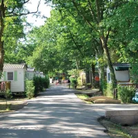 village-center-eurolac-aureilhan-wnd6s