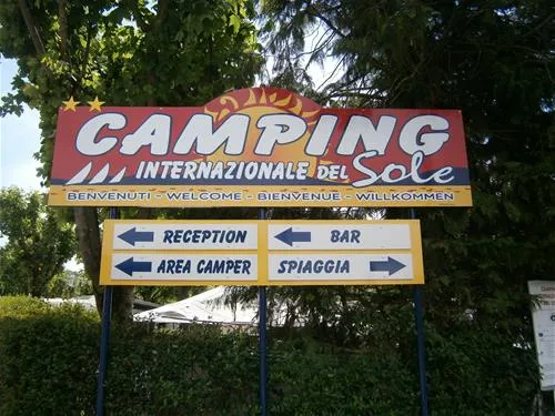 campeggio-internazionale-del-sole-lago-di-viverone-rcqlo