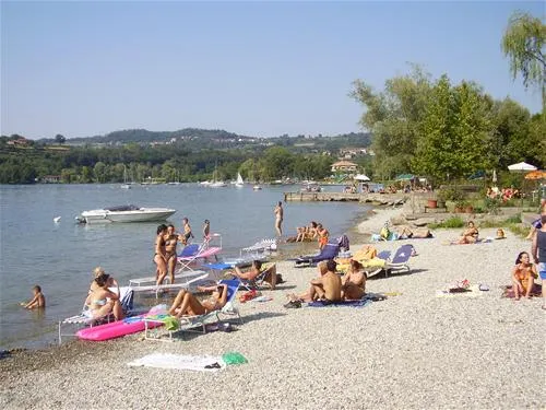 campeggio-internazionale-del-sole-lago-di-viverone-u42bk