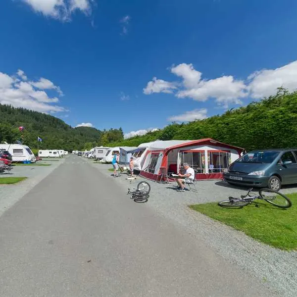 riverside-caravan-camping-park-betwsycoed-glotp