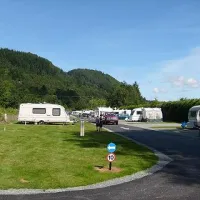 riverside-caravan-camping-park-betwsycoed-jybrx