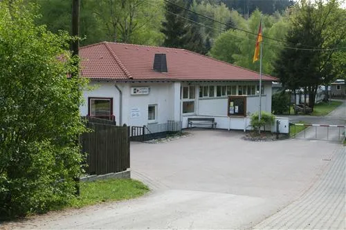 campingplatz-erlebnisbad-dieffenbachtal-schleiden-auslk