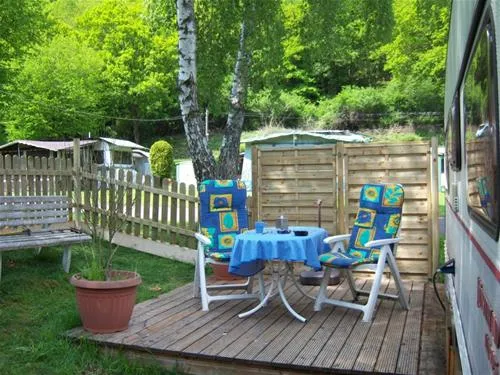 campingplatz-erlebnisbad-dieffenbachtal-schleiden-wrs83