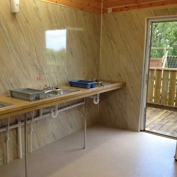 leadstone-camping-dawlish-djolu