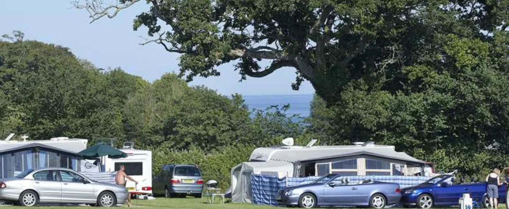 Leadstone Camping