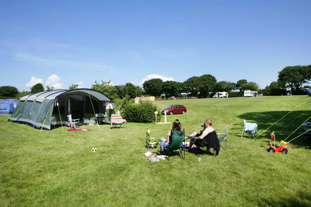 leadstone-camping-dawlish-rqqqy