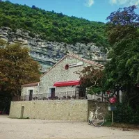 camping-le-mdival-ardche-kdxkz